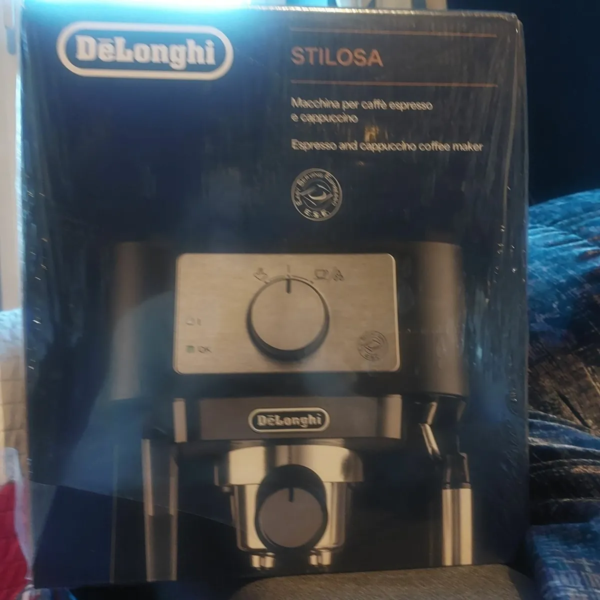 De longhi Coffee machine