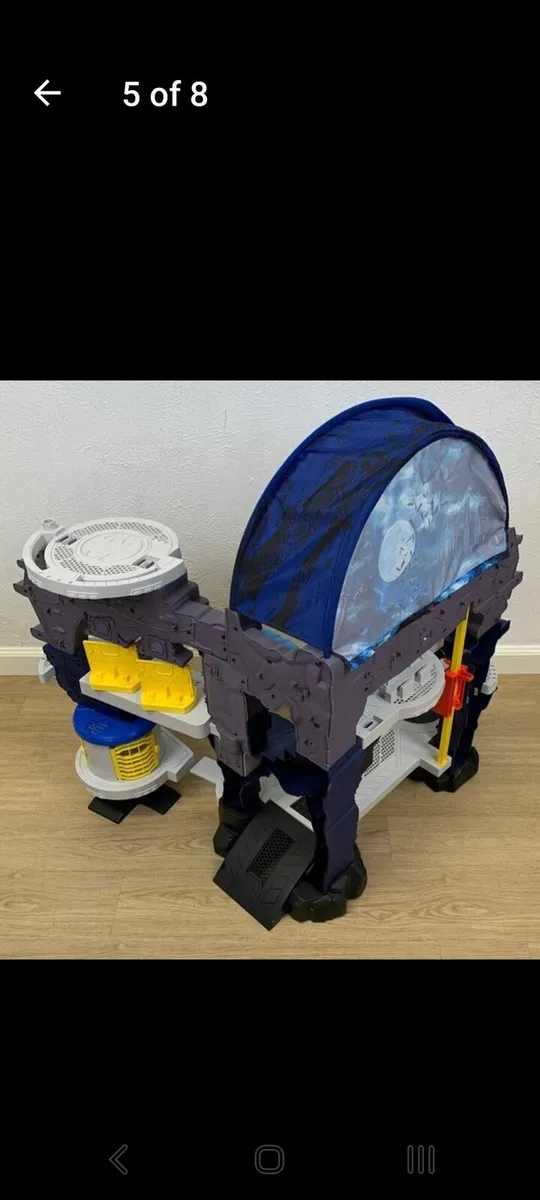 Imaginext DC Super Friends Batbot and batman cave - Image 2