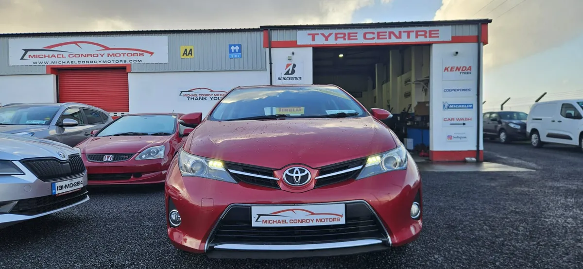 Toyota Auris 2014 - Image 3