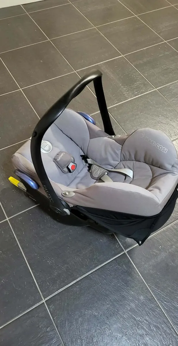 Maxi Cosi CabrioFix - Image 1