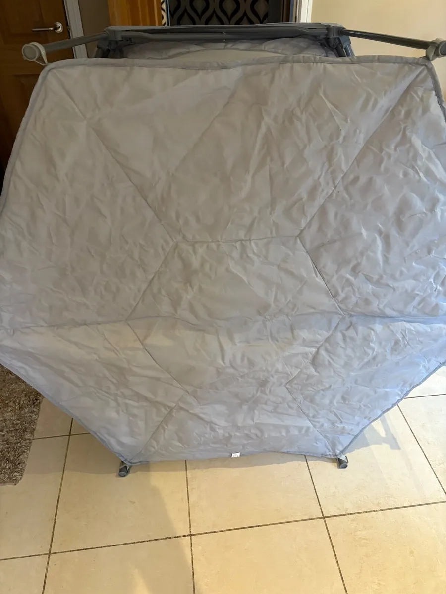 Venture Joey Baby Playpen - Image 4