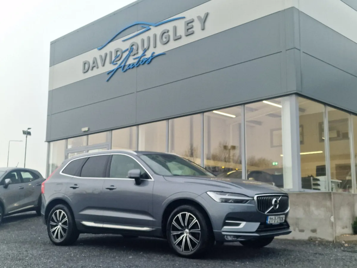 Volvo XC60 B4 Inscritption 5DR Auto - Image 1