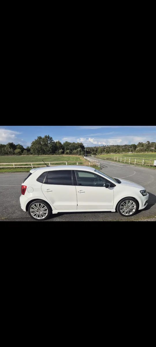 Volkswagen Polo 2015 GT 1.4TSI - Image 4