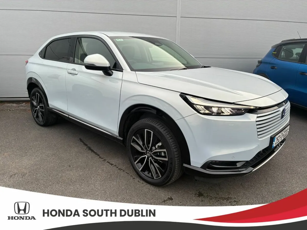 Honda HR-V "Advance" Model Hybrid, Only 400 Kilome - Image 4