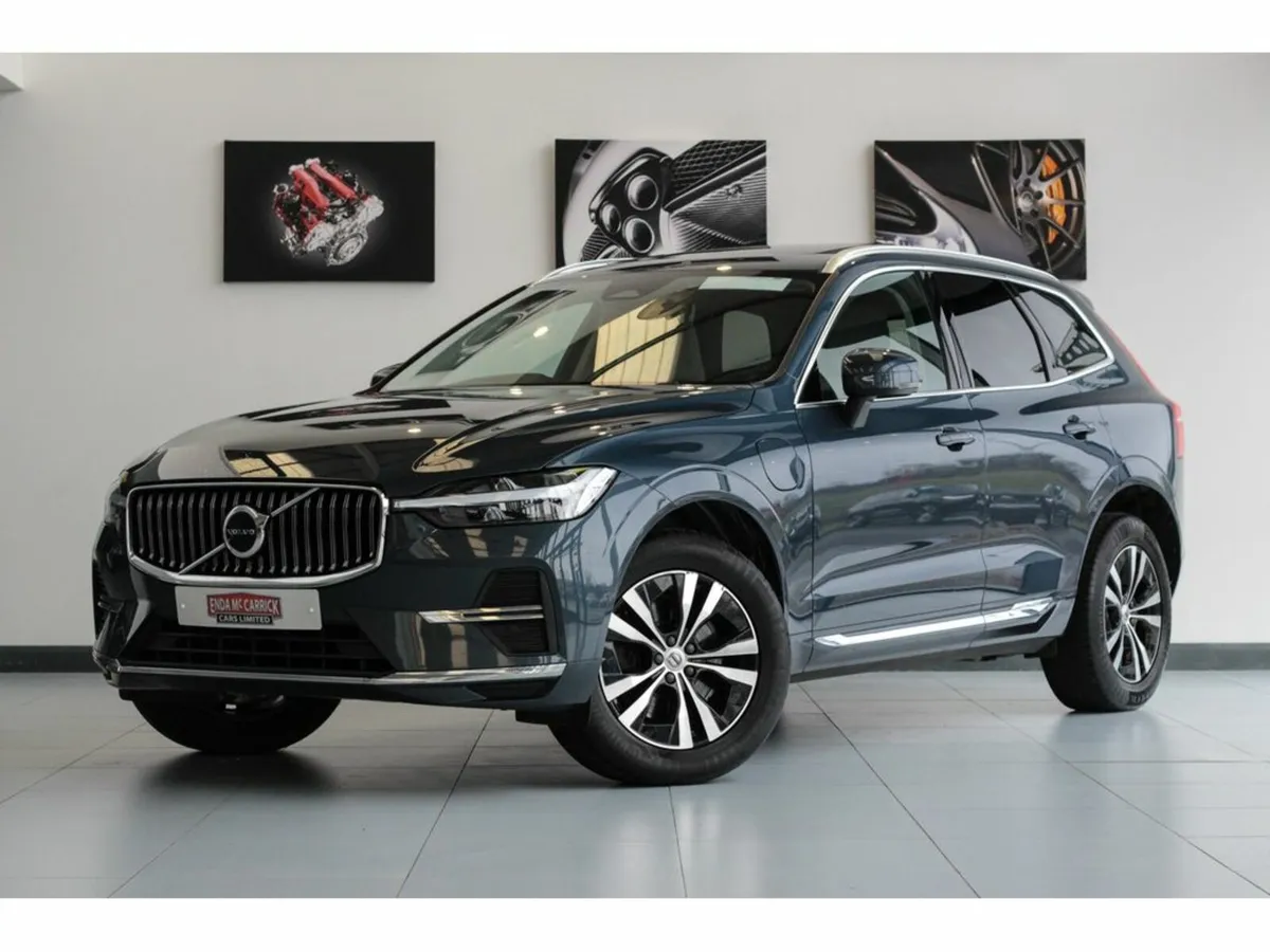 Volvo XC60 T6 Inscription Expression - Image 1