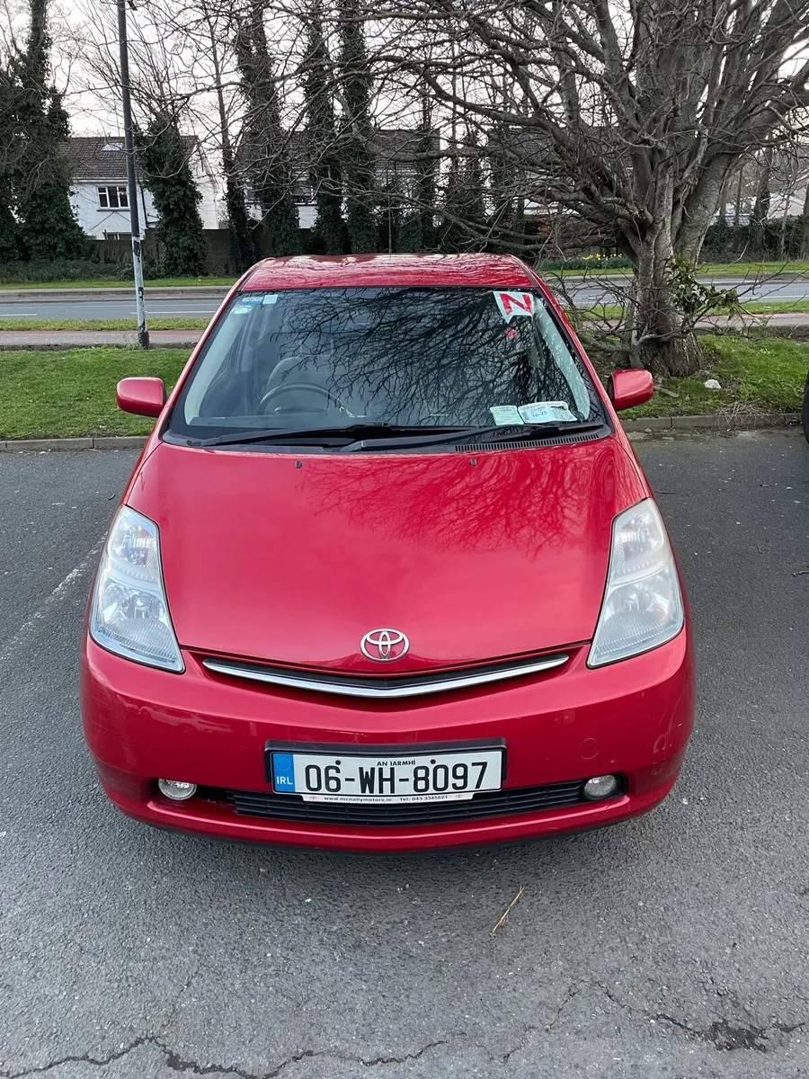Toyota Prius 2006 Hybrid - Image 1
