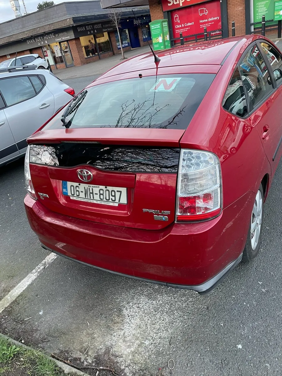 Toyota Prius 2006 Hybrid - Image 3