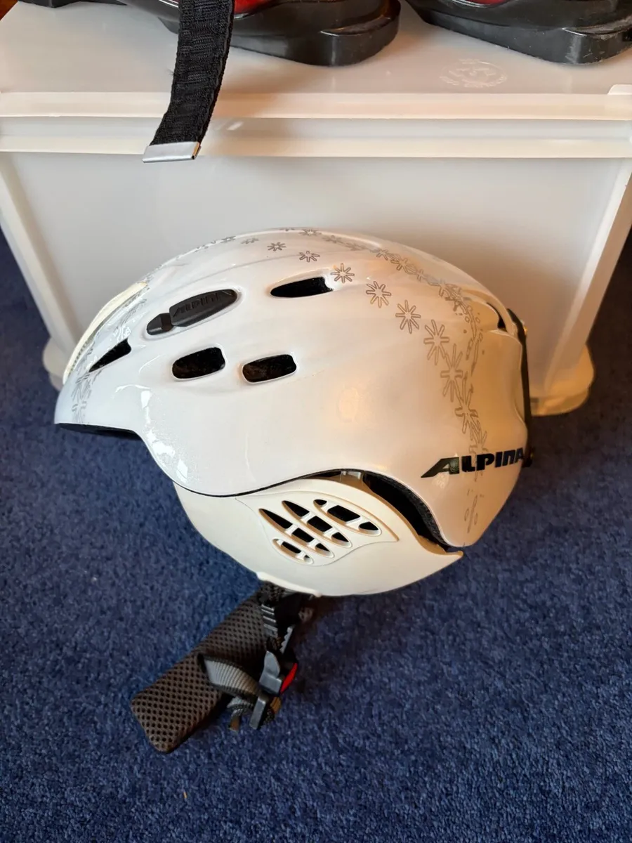 Ski boots &. Helmet - Image 3