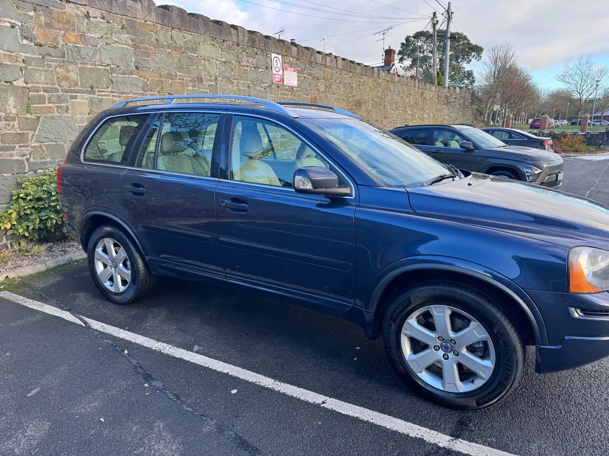 Volvo XC90 2014 - Image 2