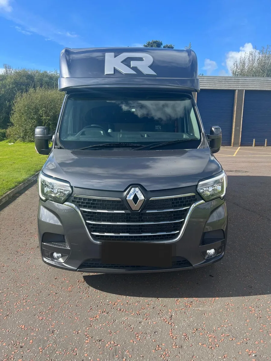 2024  Renault Master Demo - Image 1