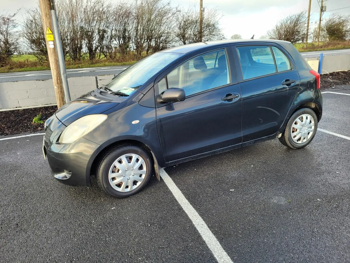 2006 Toyota Yaris 1.0 petrol...LOW MILEAGE - Image 1