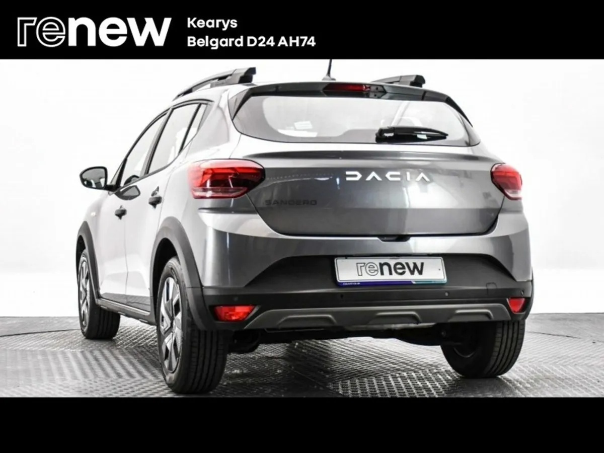 Dacia Sandero Stepway TCe 90 STEPWAY Essential - Image 4