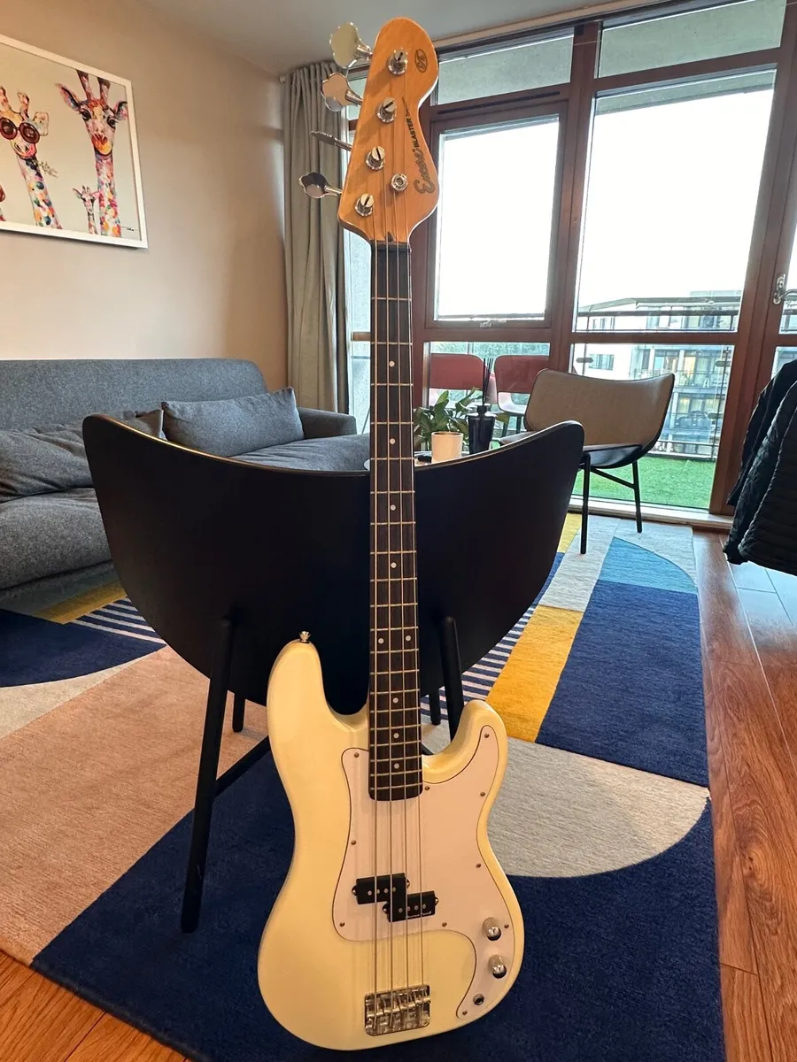 Bass Encore E4 - Image 1