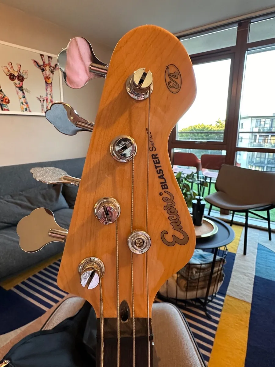 Bass Encore E4 - Image 4