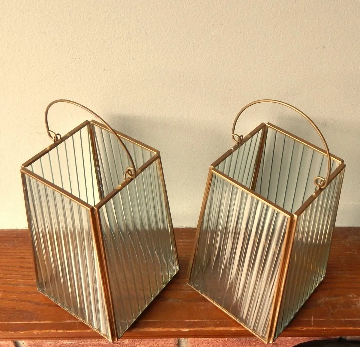 2 Glass & Brass Candle Lanterns - Image 3