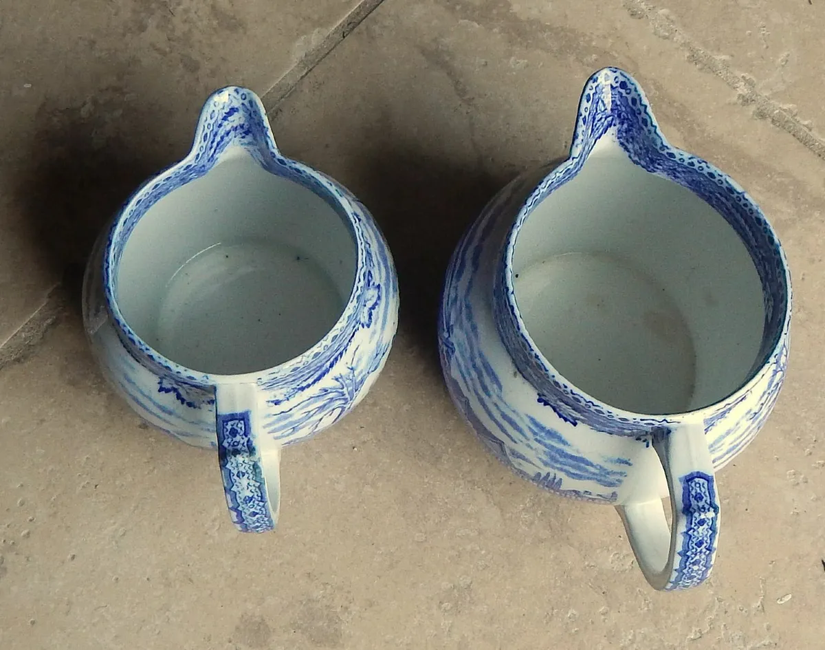 2 John Tams Vintage Blue & White Ceramic Jugs - Image 4