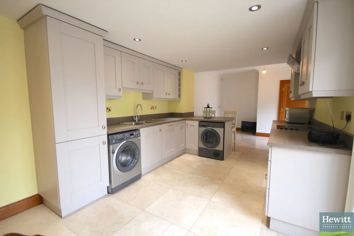 2 bed House for rent in Gosford castle Co Armagh - Image 2