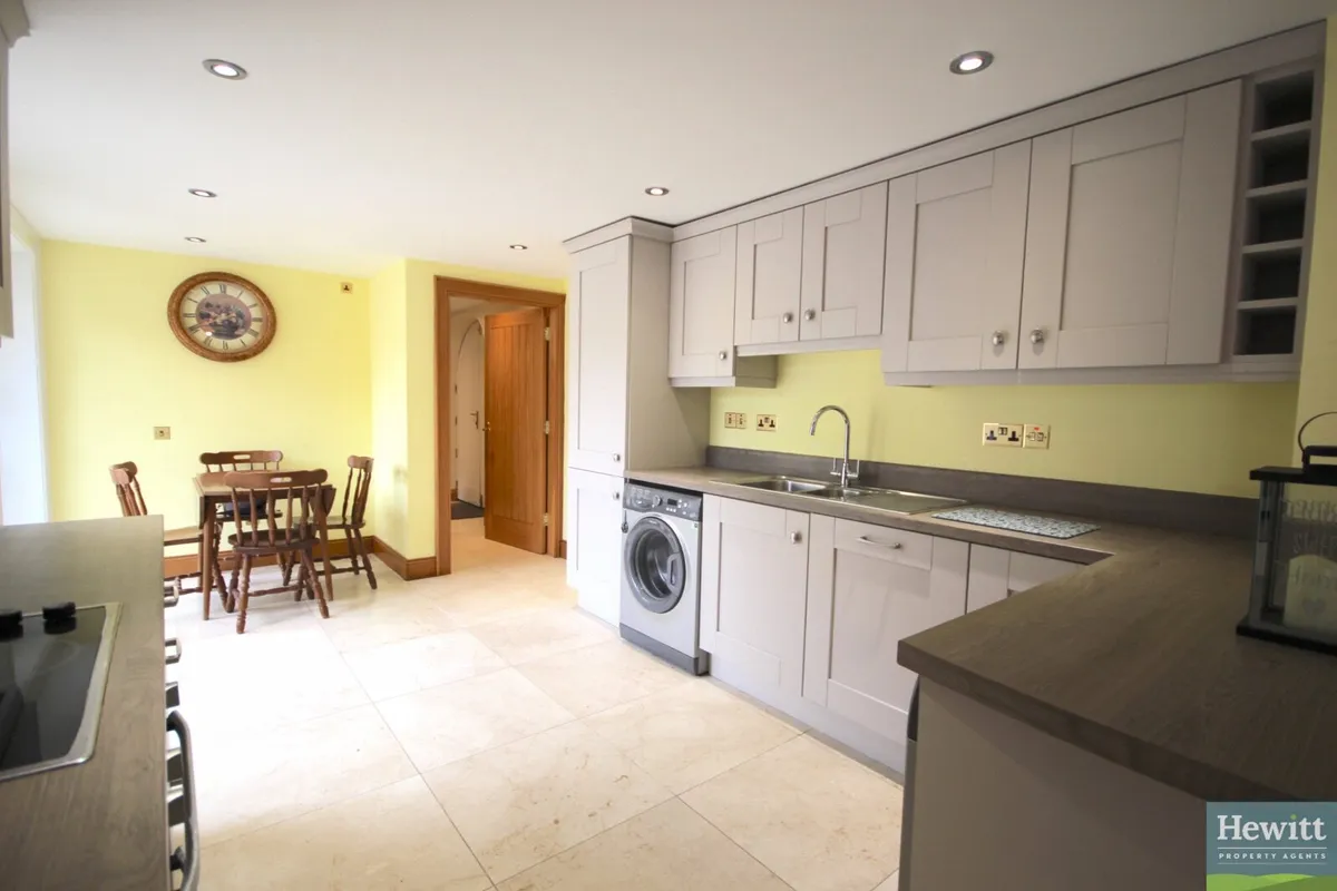 2 bed House for rent in Gosford castle Co Armagh - Image 4