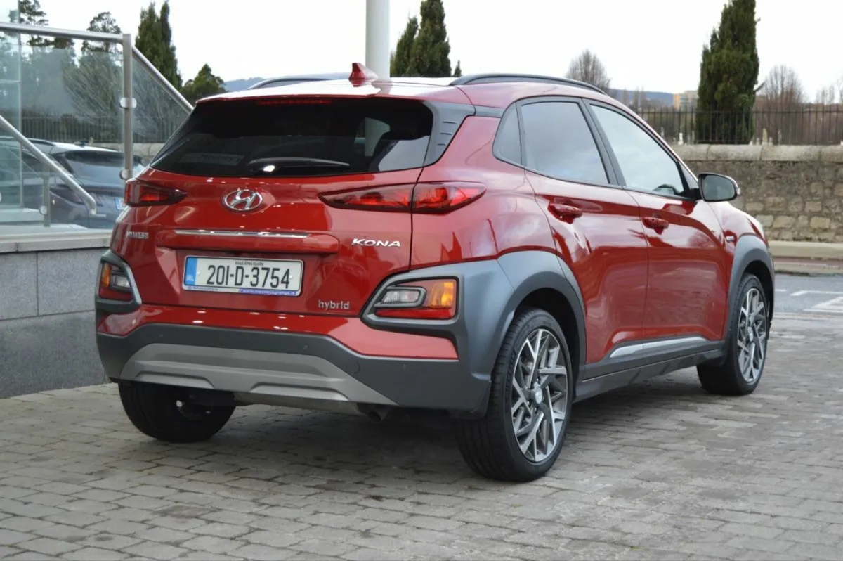 Hyundai KONA 1.6 GDI Hybrid Executive - Image 4