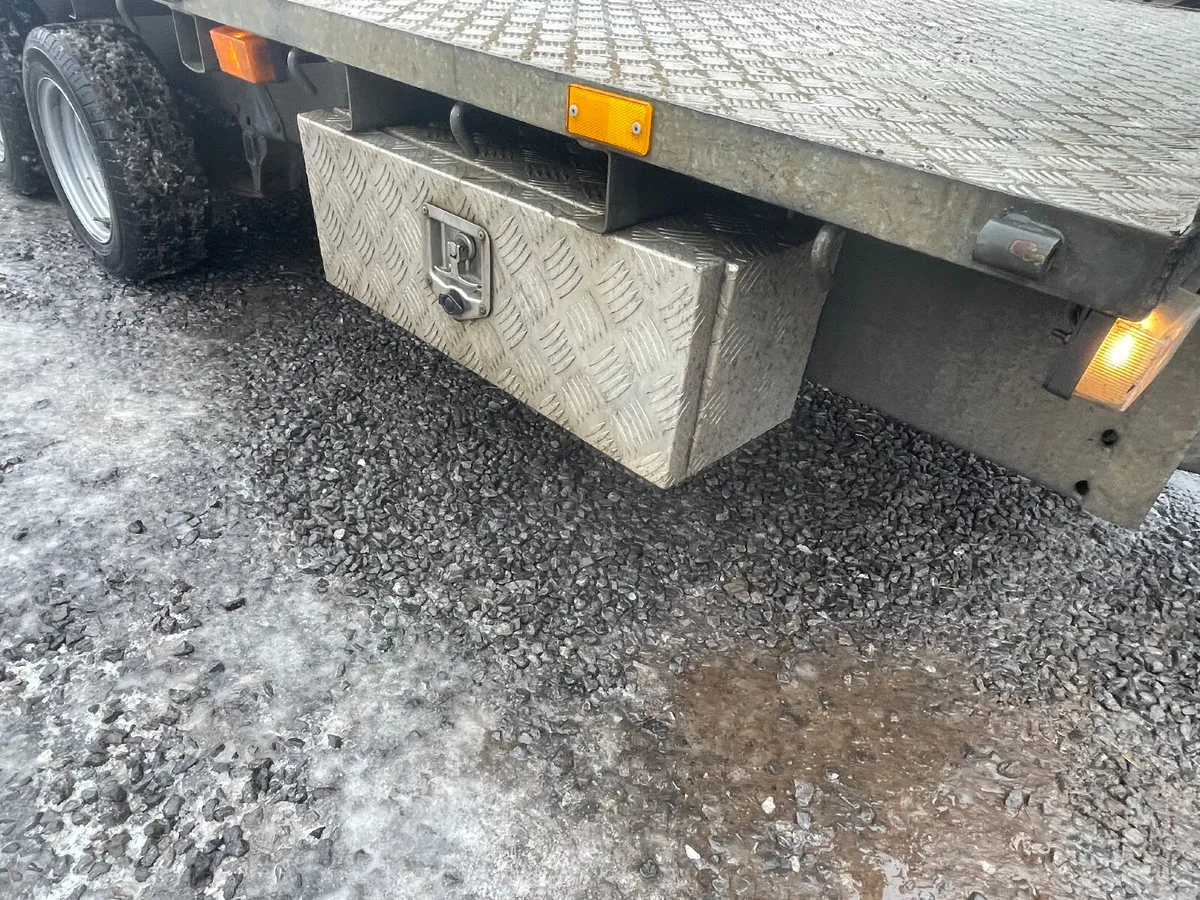 Ifor Williams 16ft x 6ft 6” Tri axle flat trailer - Image 3