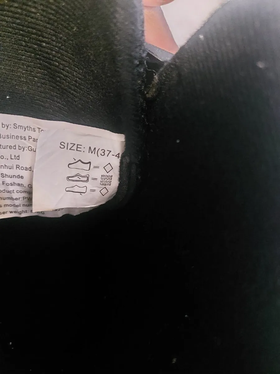 Roller Skates for Kids (Size 37-40,Unisex) - Image 3