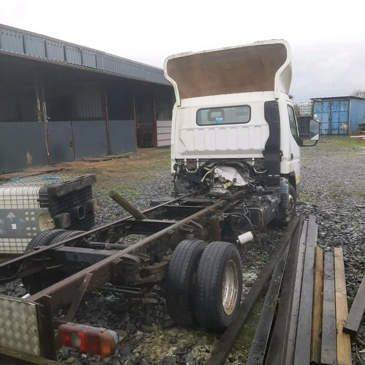 Mitsubishi canter - Image 1