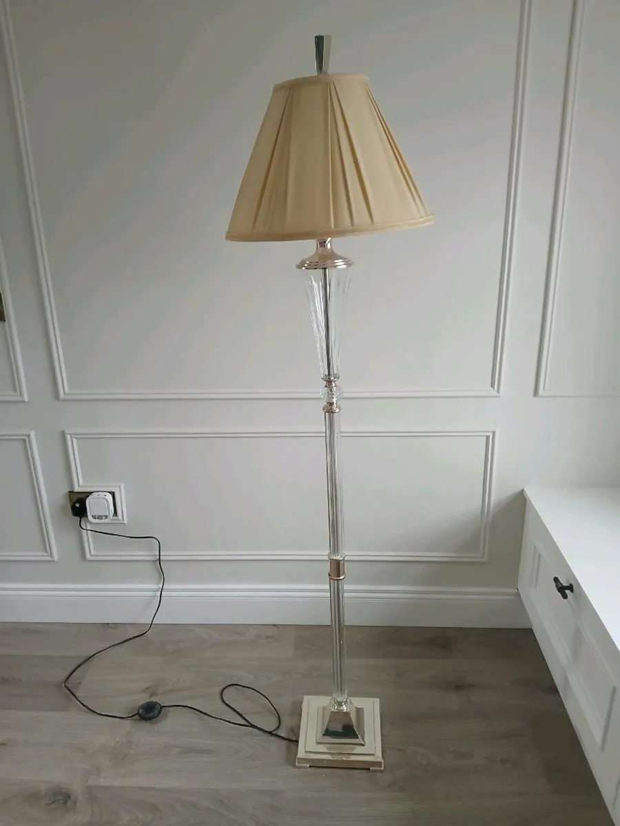 Floor Lamp - Image 2