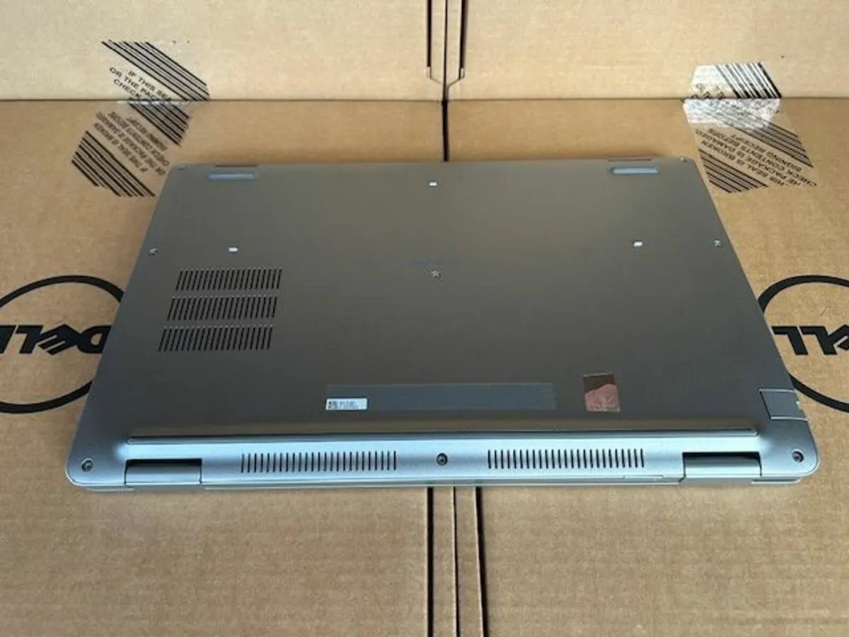 Dell Latitude 5520 15.6" I5 11th Gen 16GB Ram 11 P - Image 4