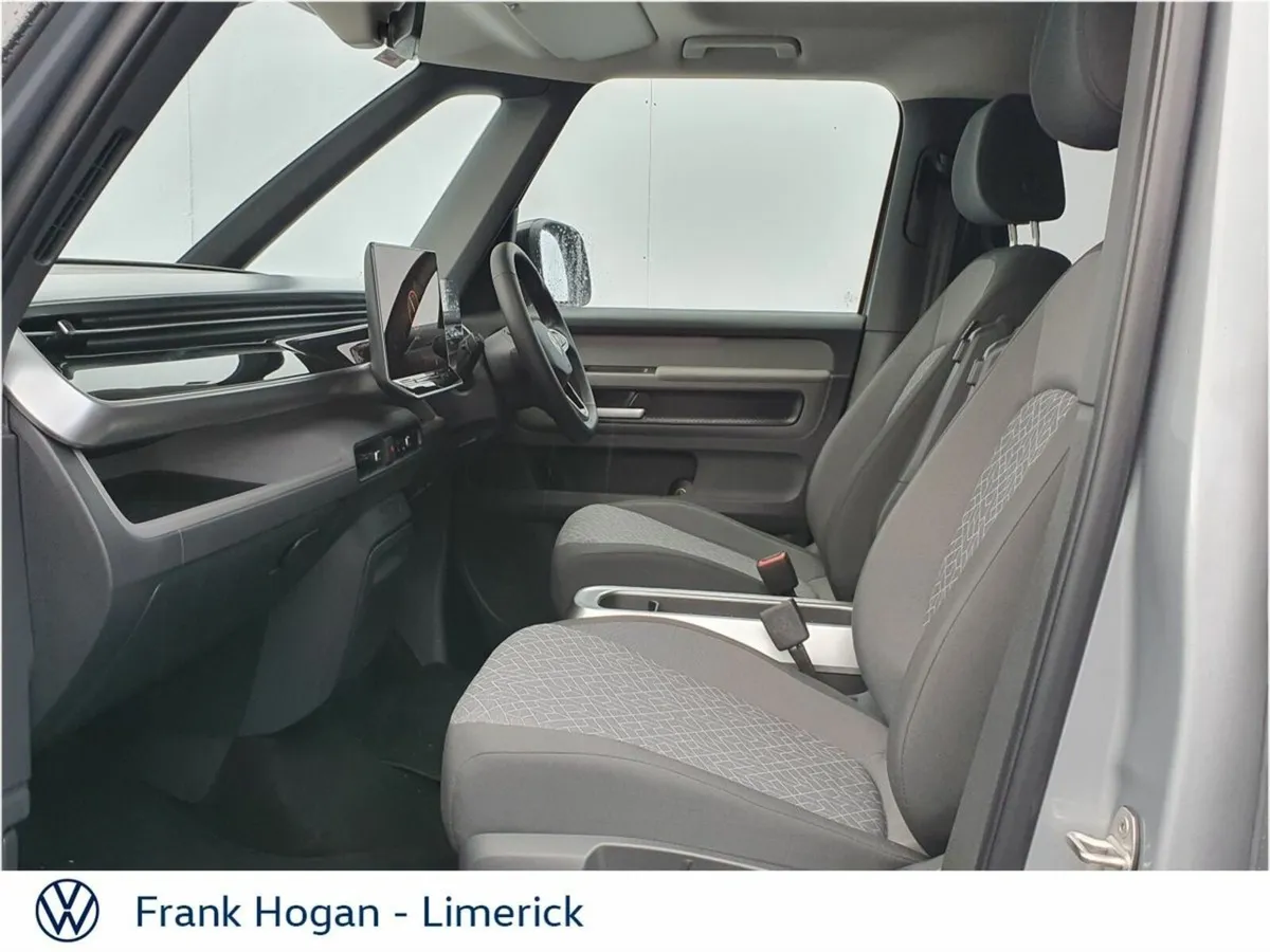Volkswagen ID.Buzz 7 SEATS - LONG RANGE - 86kWh - - Image 4