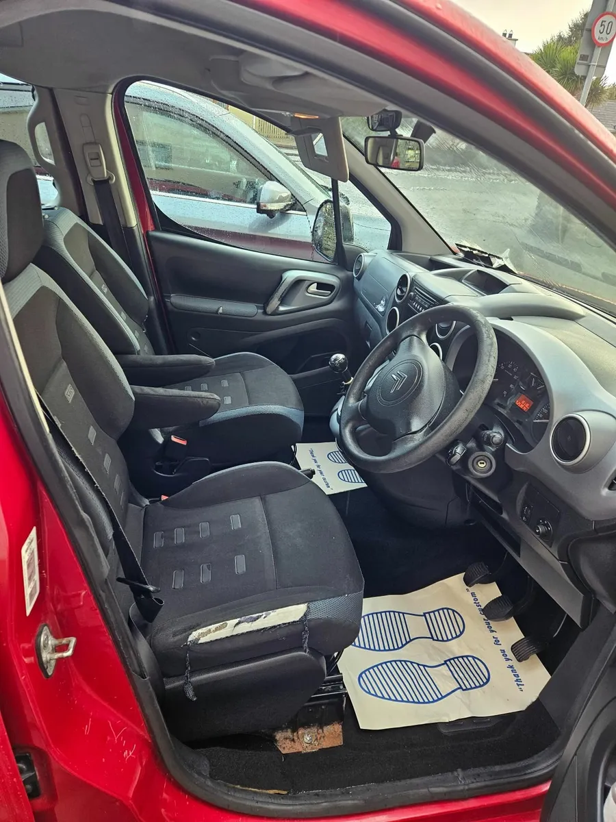 Car mini-camper - Image 2