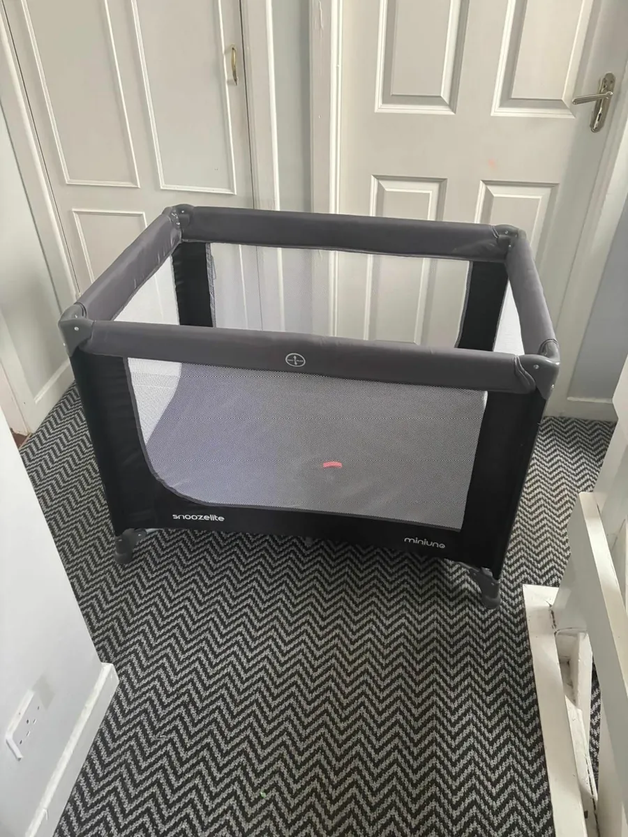 Travel cot & baby swing chair free to collect - Image 2