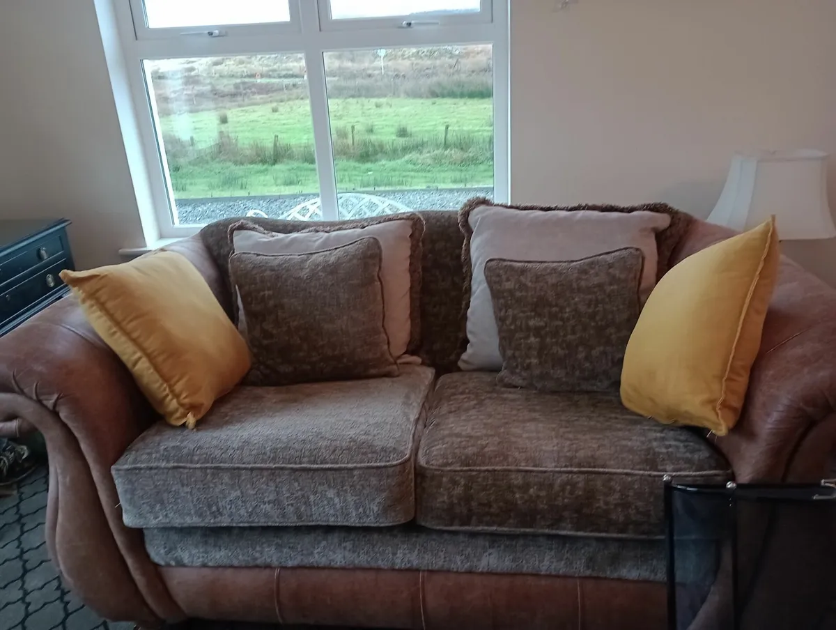 3 seater sofa - Image 4