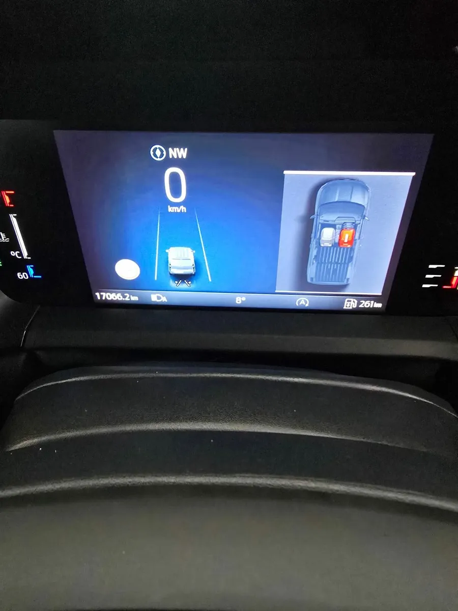 Ford Transit Courier 2025 - Image 3