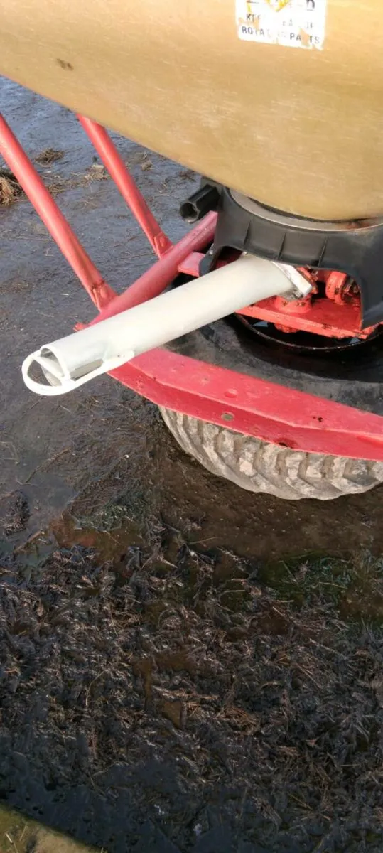 Abbey fertiliser spreader - Image 4