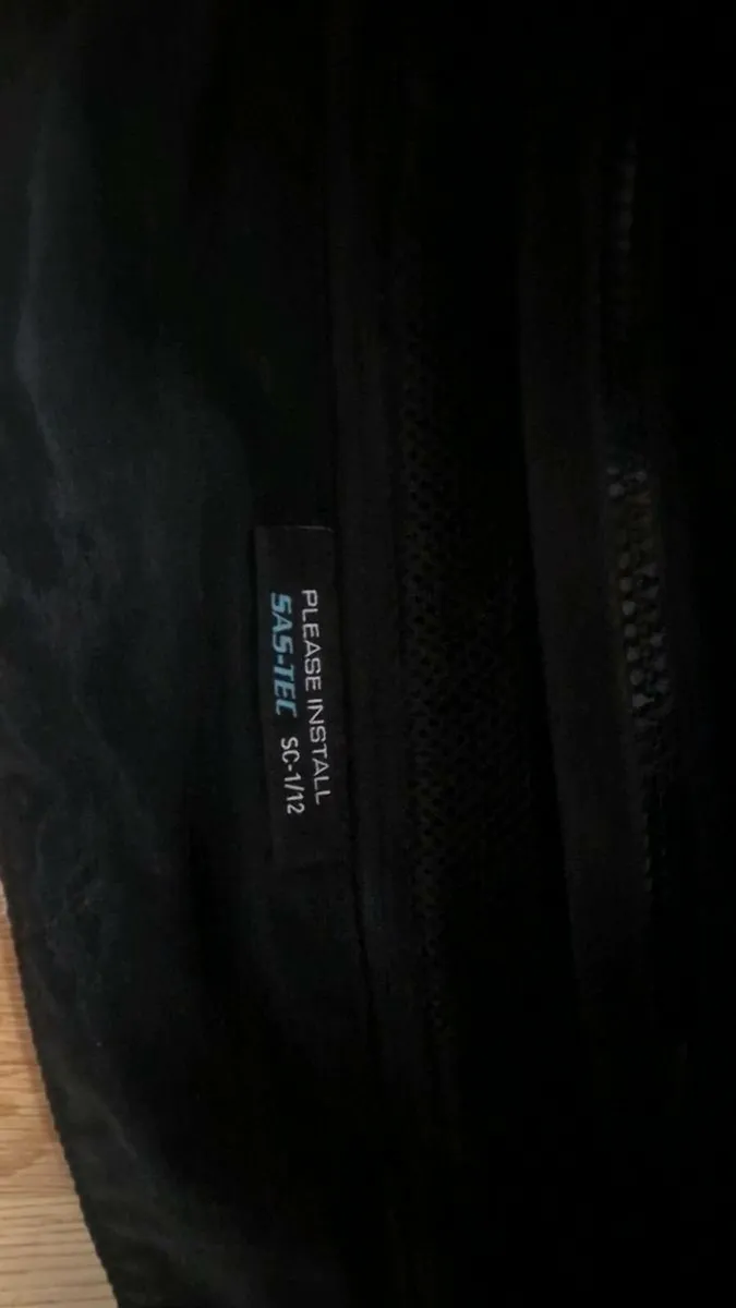 Motorcycle Jacket/suit/boots/gloves & helmet - Image 2