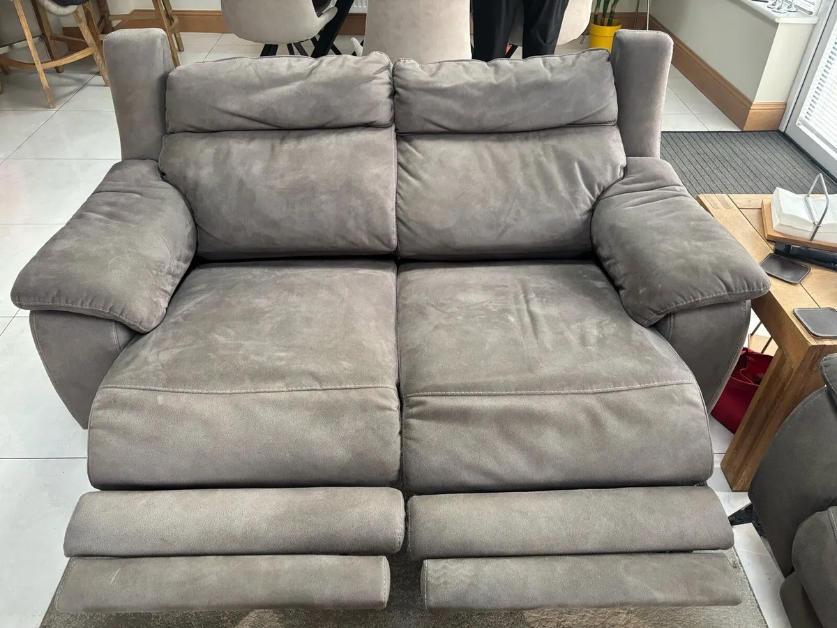 Electric Recliner Sofa - Image 4