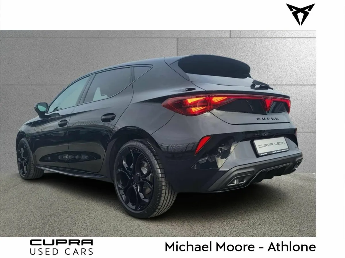 Cupra Leon **Black Pack** 2.0 TDI 150HP DSG  (Pano - Image 3
