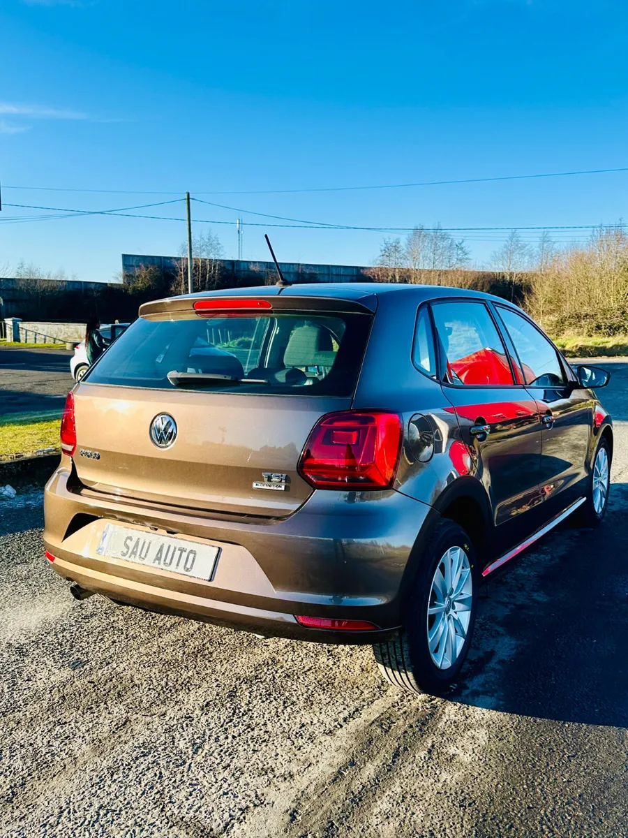 Volkswagen Polo 2014 1.2 l PETROL AUTOMATIC - Image 1