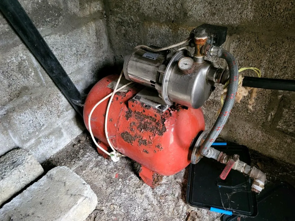 Lowara Water Pump - Image 1