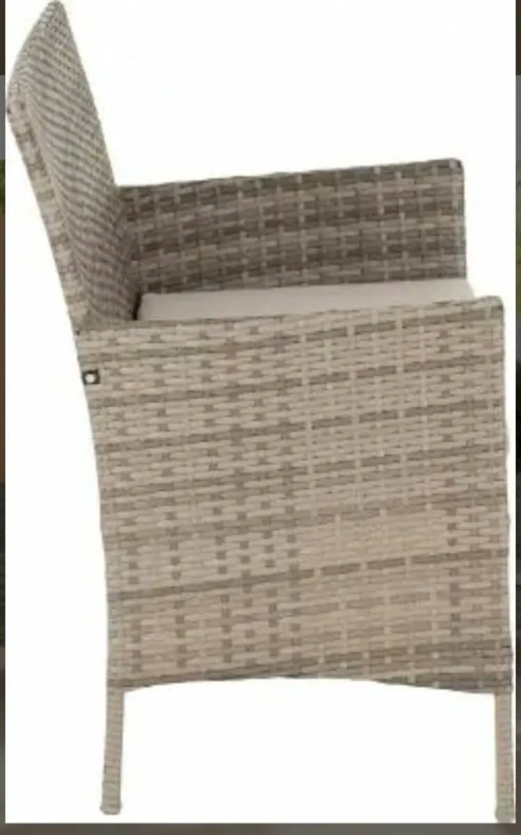 Willow 4 Piece Garden Set. Free home delivery - Image 4