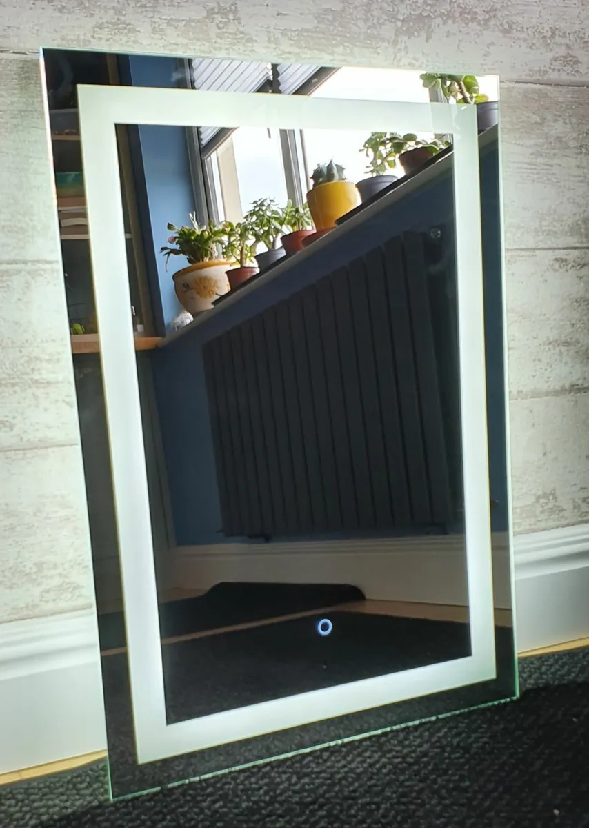 LED Bathroom Mirror 50x70cm Made in EU - Image 3