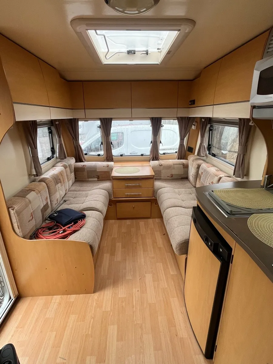 Bailey Pegasus 524 fixed bed caravan 4-5 berth - Image 4