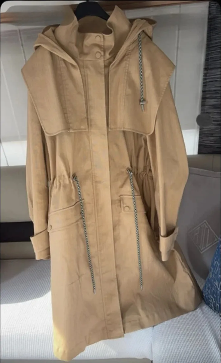 Claudie Pierlot - Image 4