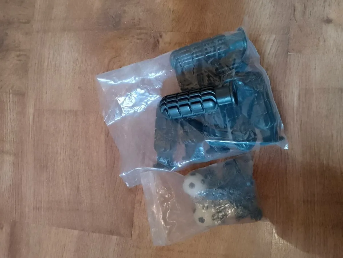 Foosball table - Image 2