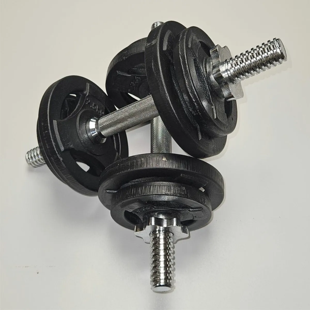 20kg Adjustable cast iron Solid chrome Dumbbells - Image 3