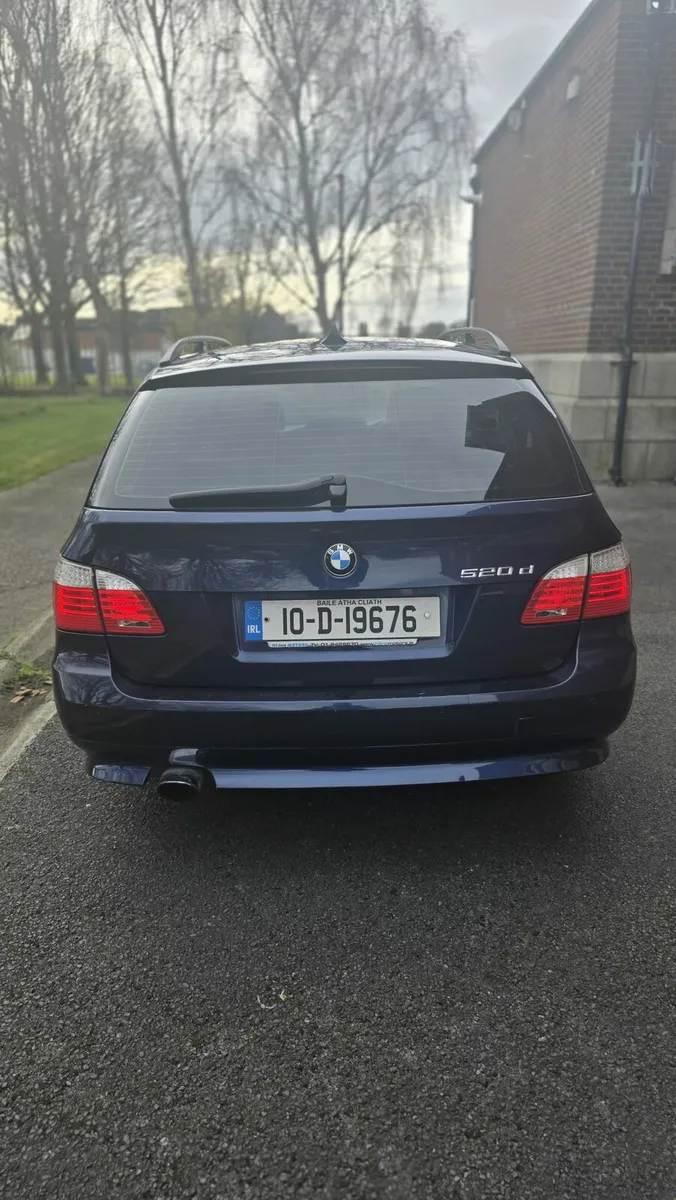 2010 BMW 520D 5DR Auto - Image 2