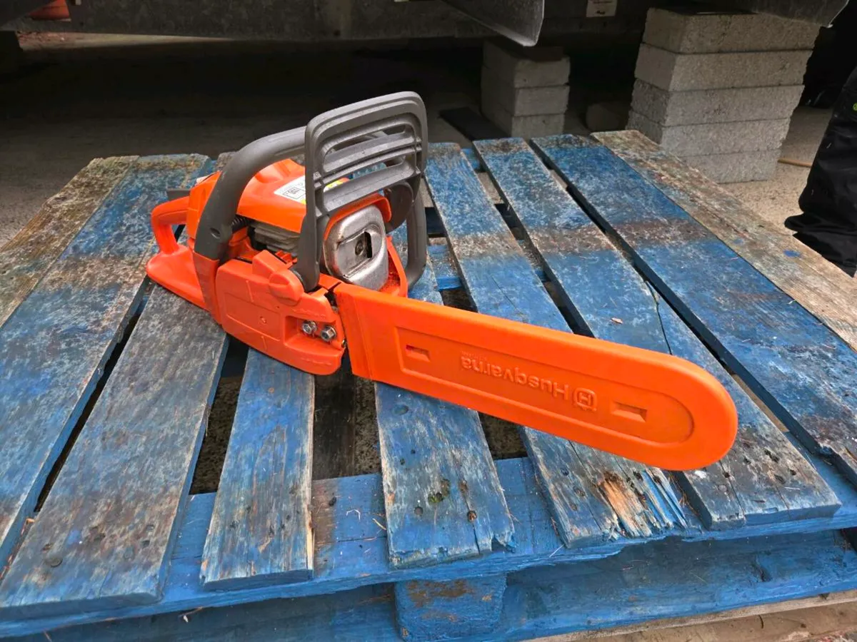 Husqvarna 120 chainsaw - Image 2