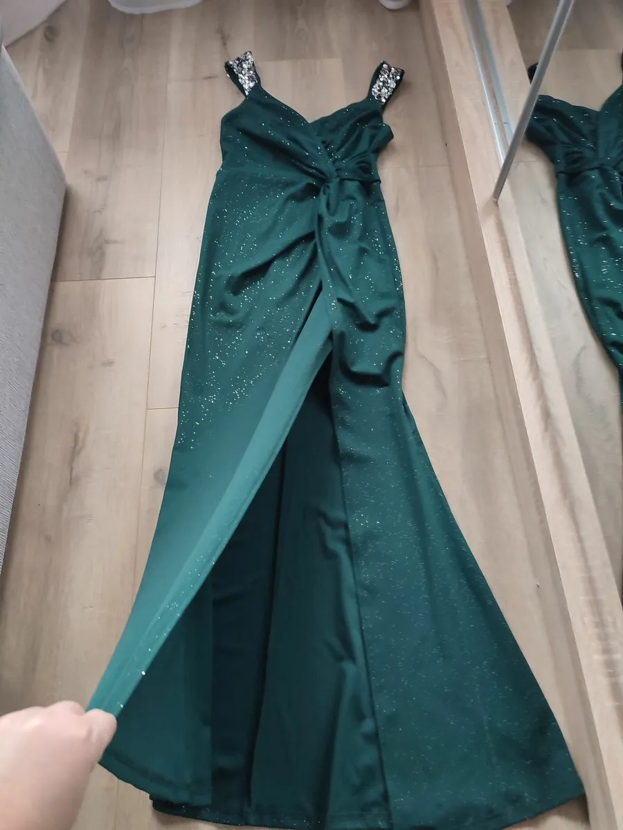 Dress - worn once - Image 4