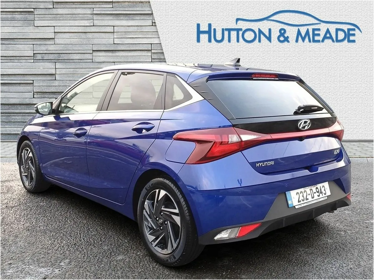 Hyundai i20 Delux Plus 1.2 Petrol 5dr - Image 3