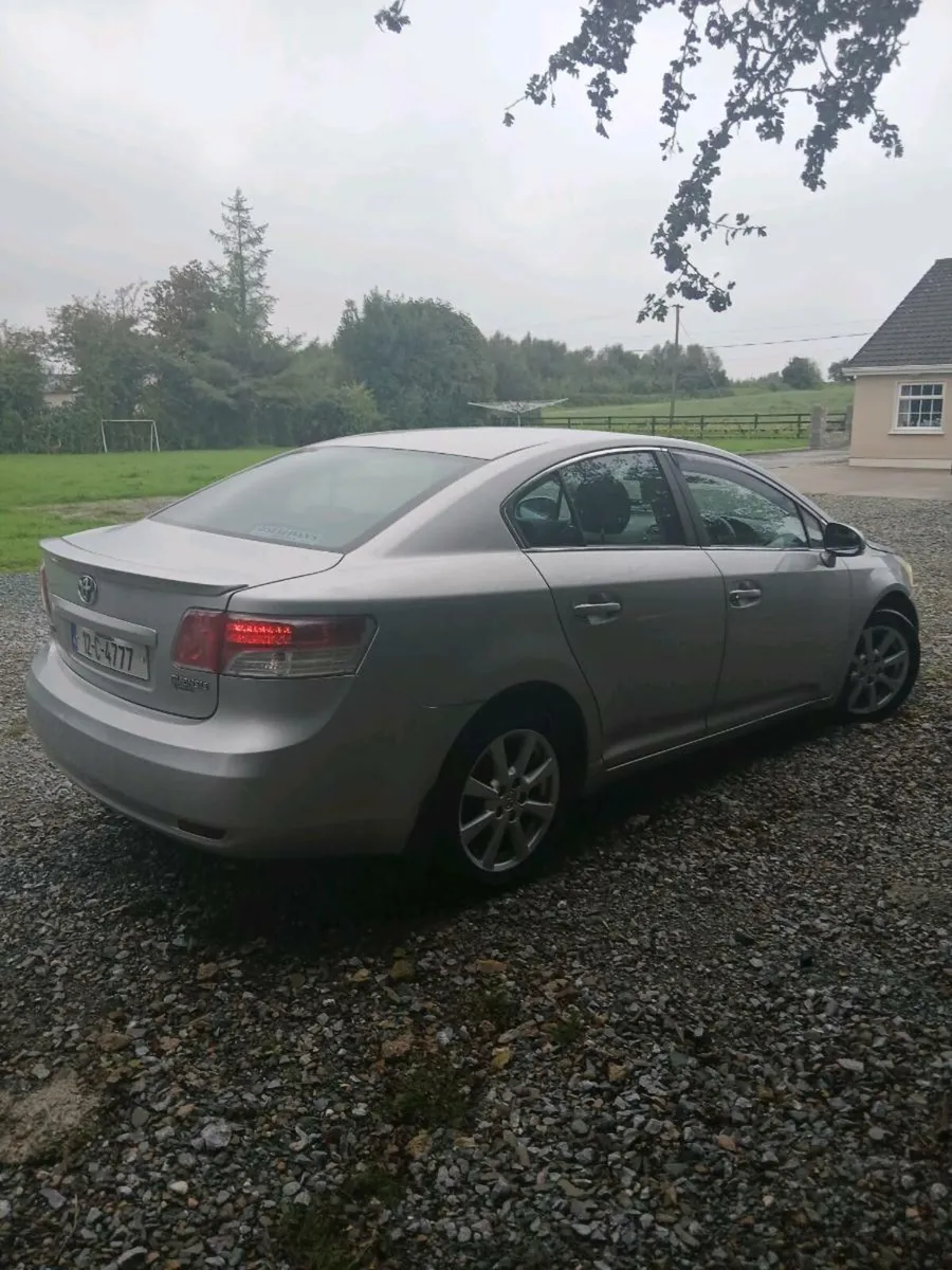 Toyota Avensis - Image 4